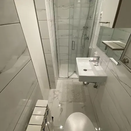 Borik Hills アパート