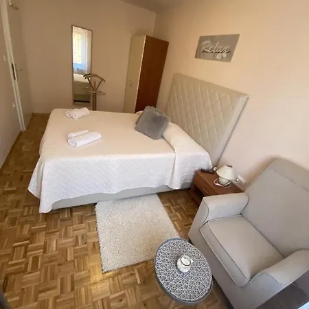 Borik Hills Apartamento *