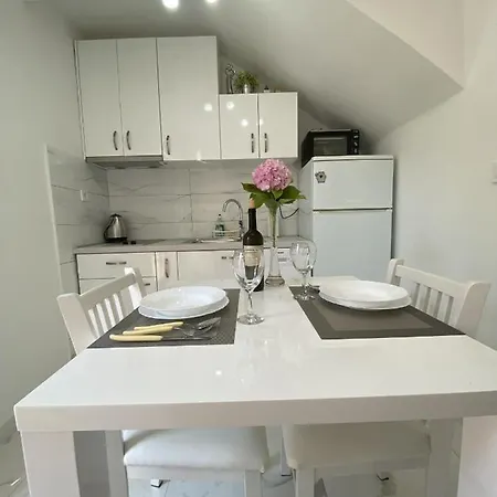 Borik Hills アパート *